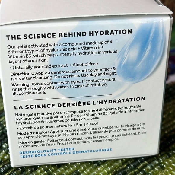 Brand New POND'S 24Hr Hydration Hyaluronic Acid Vitamin E & B3 Gel Moisturizer - Picture 7 of 12